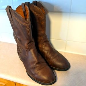 Ariat Heritage Roper Western Boots